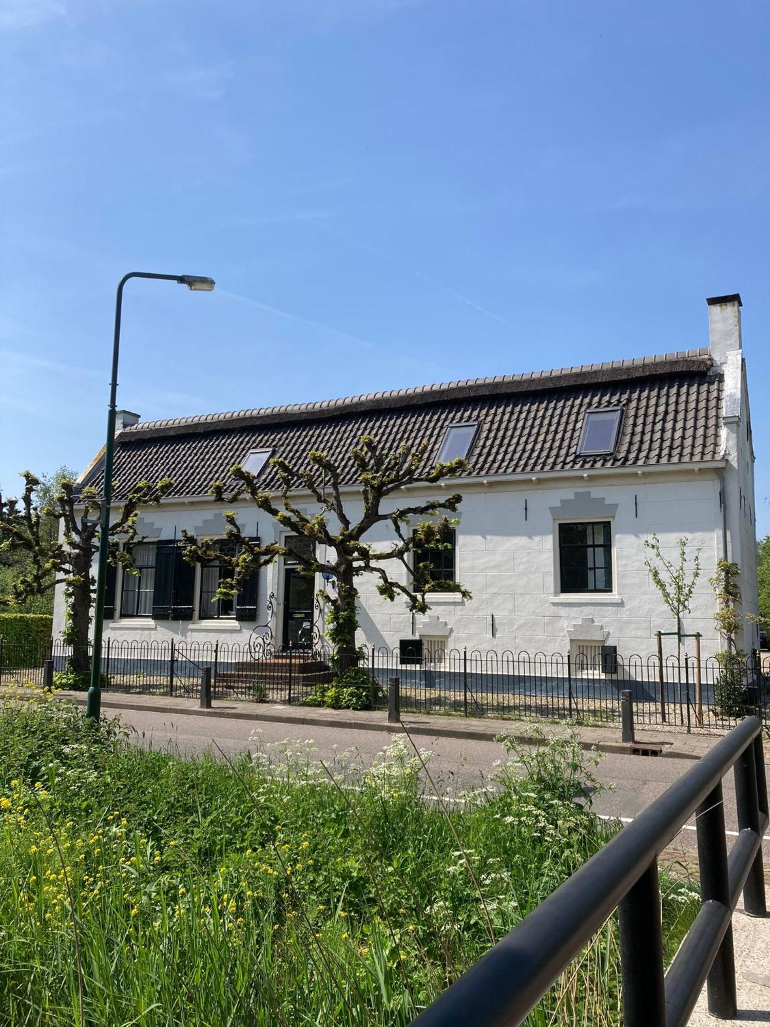 אנקפיין Beautiful Renovated Farmhouse מראה חיצוני תמונה